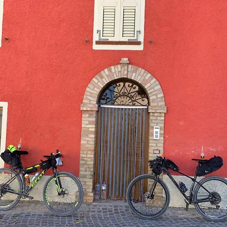 Salimbeni Landhaus *