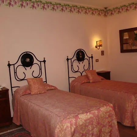 Landhaus Salimbeni San Severino Marche